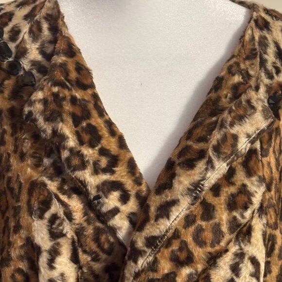 VICTOR ALFARO Leopard Print with 3/4 Sleeve Crop Jacket - Size 20W - Picture 15 of 16